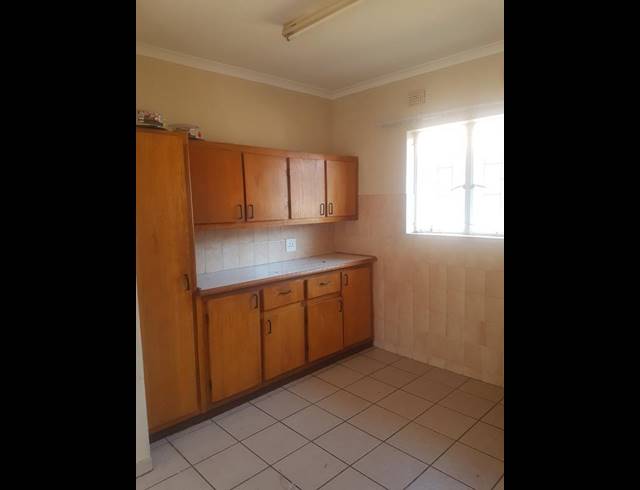 2 BEDROOM PROPERTY TO RENT IN RANDPOORT